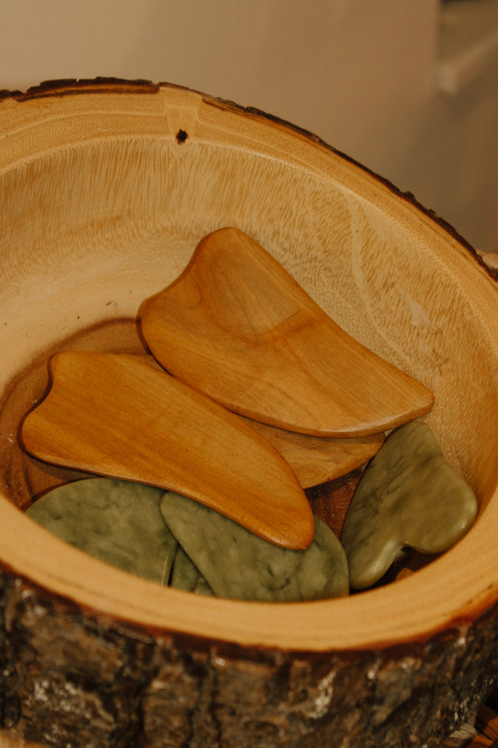 Gua Sha Tool (facial massage)